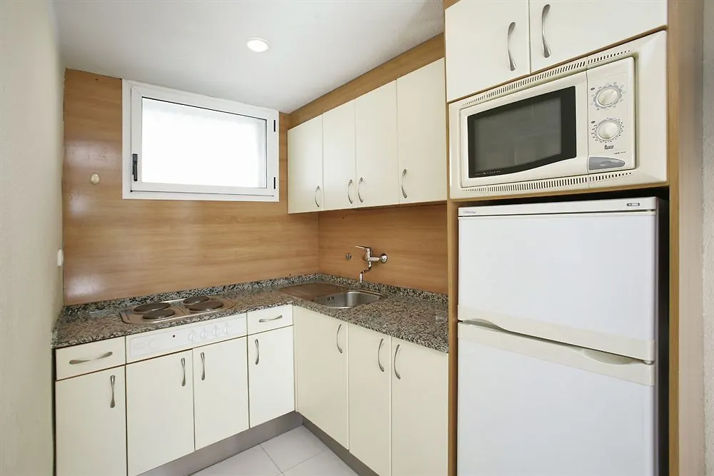 Hotel Apartamentos Los Peces Rentalmar Salou